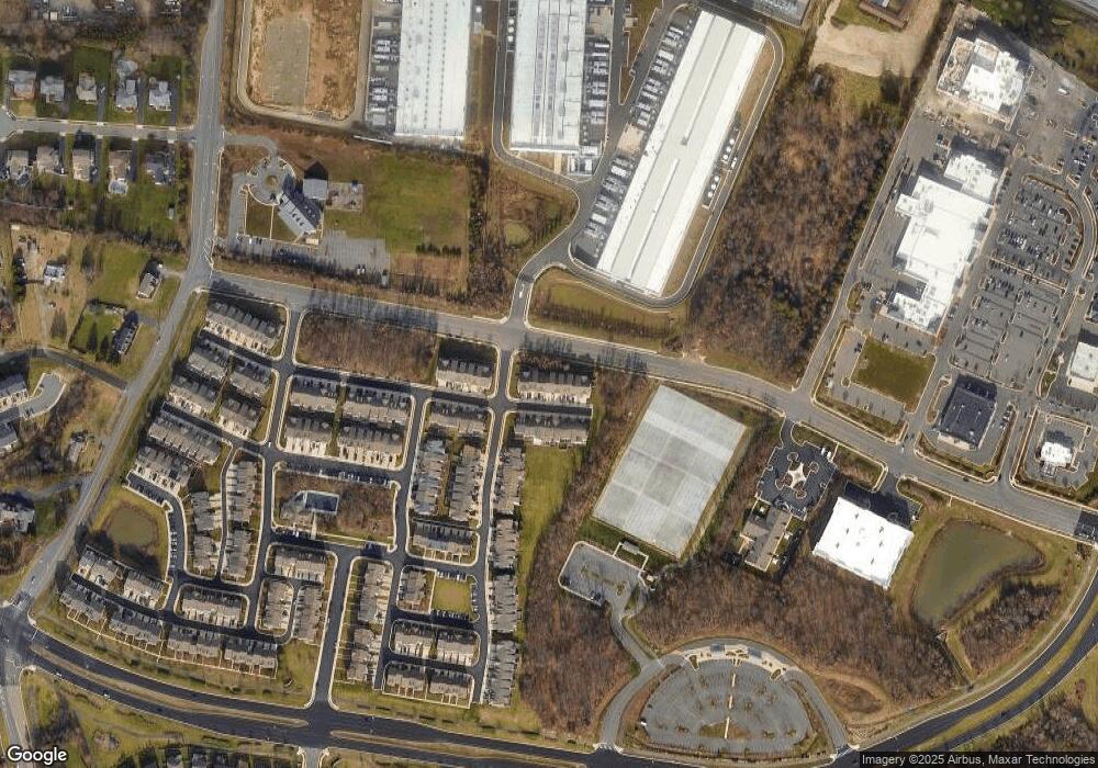 43620 White Cap Terrace, Chantilly, VA 20152 - photo 1