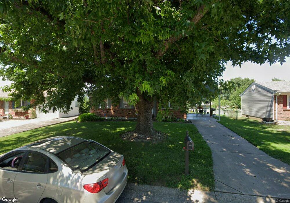 3232 Highgate Ln, Saint Charles, MO 63301 - photo 1