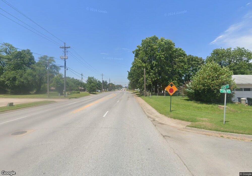 1304 W Cedar St, Rogers, AR 72756 - photo 1