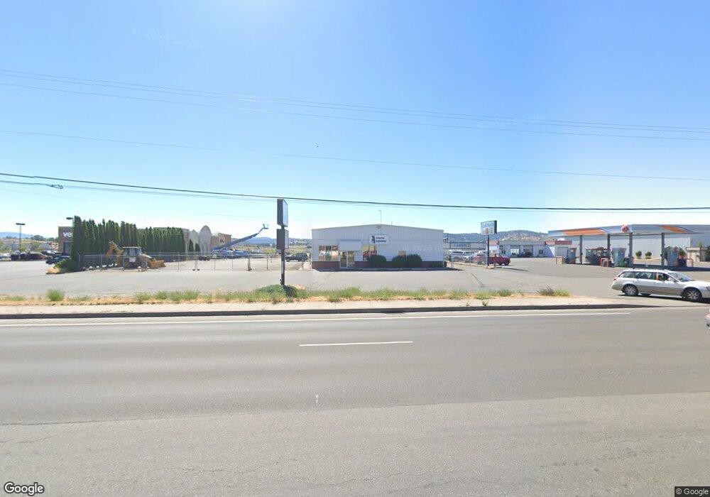 3344 Washburn Way, Klamath Falls, OR 97603 - photo 1