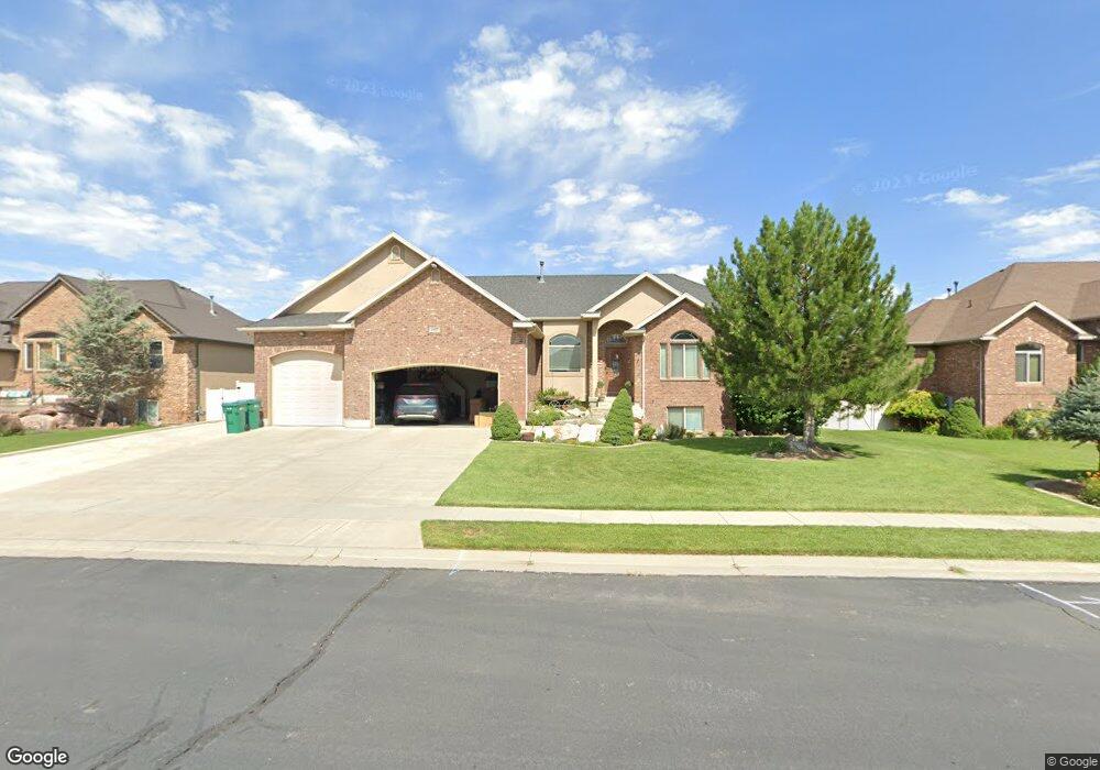 4917 S 5400 W, Hooper, UT 84315 - photo 1