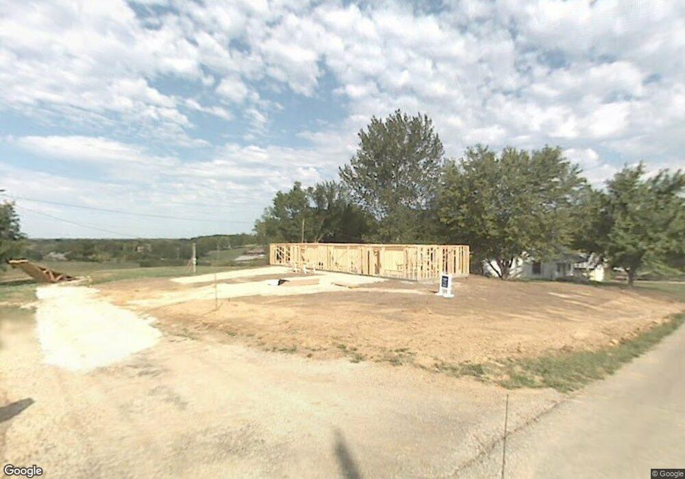 502 Madison St unit D, Oskaloosa, KS 66066 - photo 1