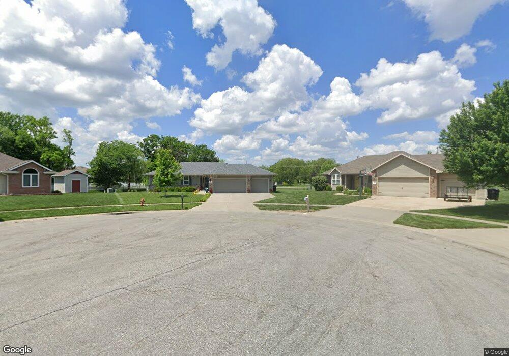 4503 SW Alexander Ct, Topeka, KS 66610 - photo 1