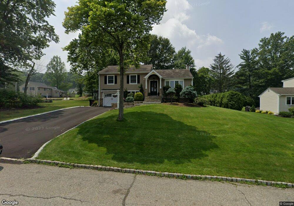 11 Orchard St, Morris Plains, NJ 07950 - photo 1