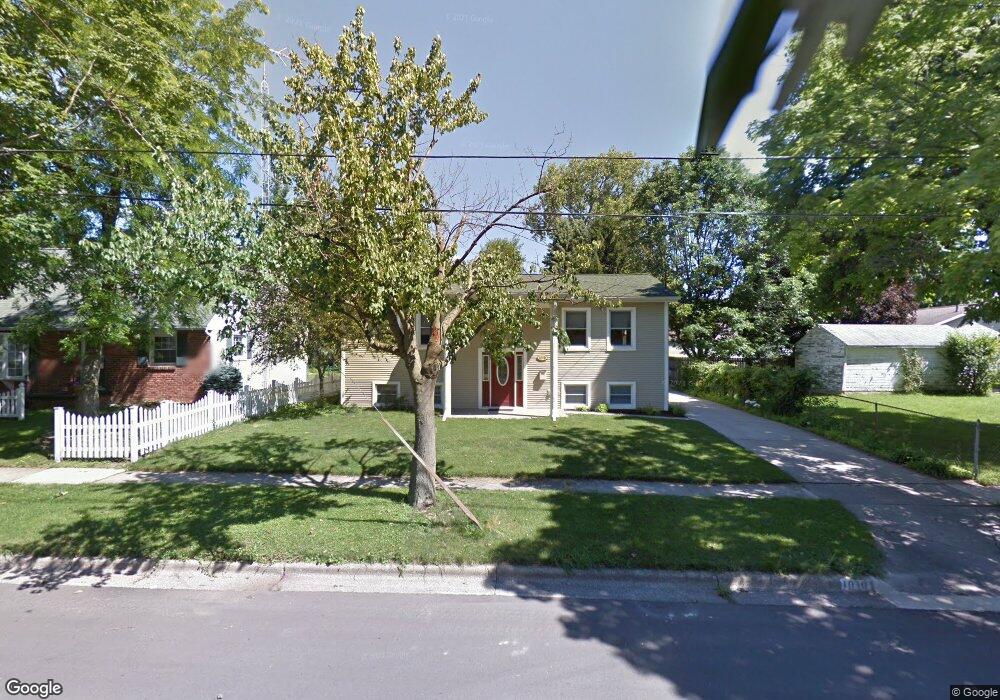 1010 Scottdale Dr unit 1010 Scottdale Dr, Adrian, MI 49221 - photo 1