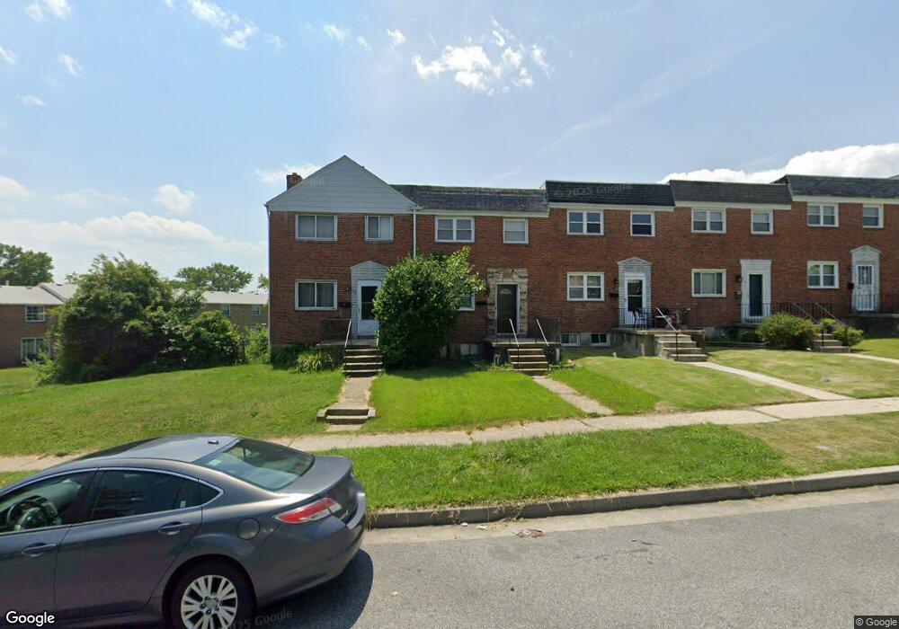 7502 Hillsway Ave, Parkville, MD 21234 - photo 1