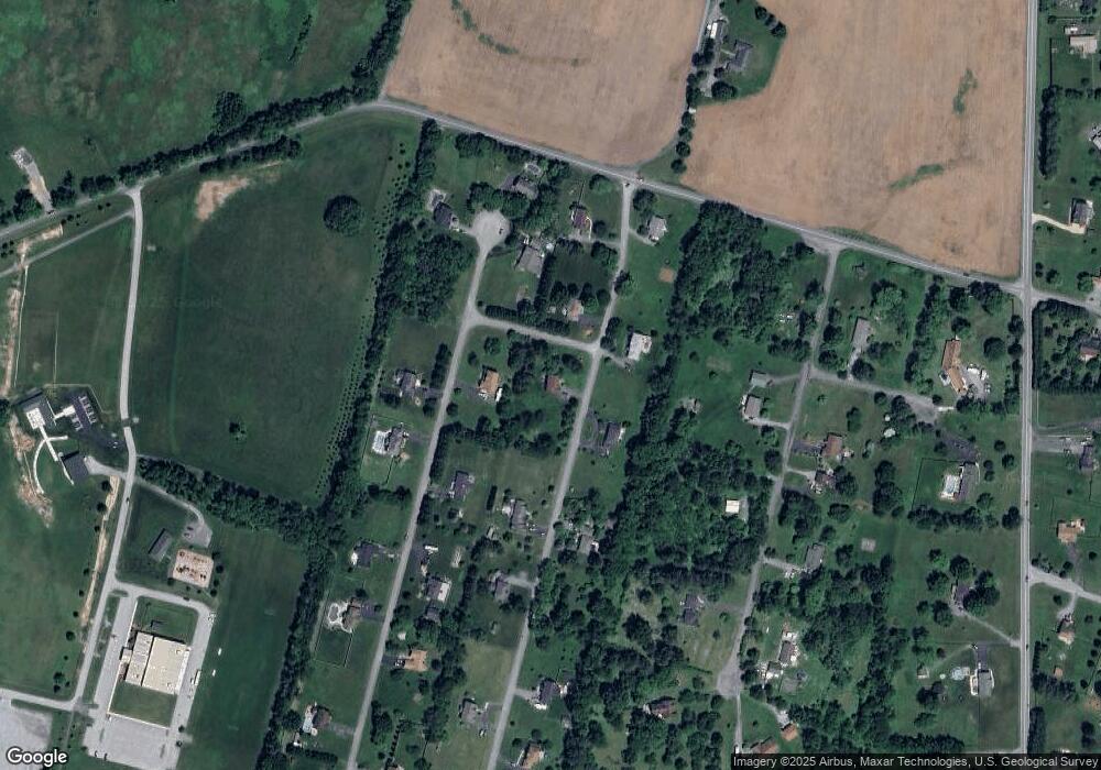 114 Apple Cross Rd, Harpers Ferry, WV 25425 - photo 1