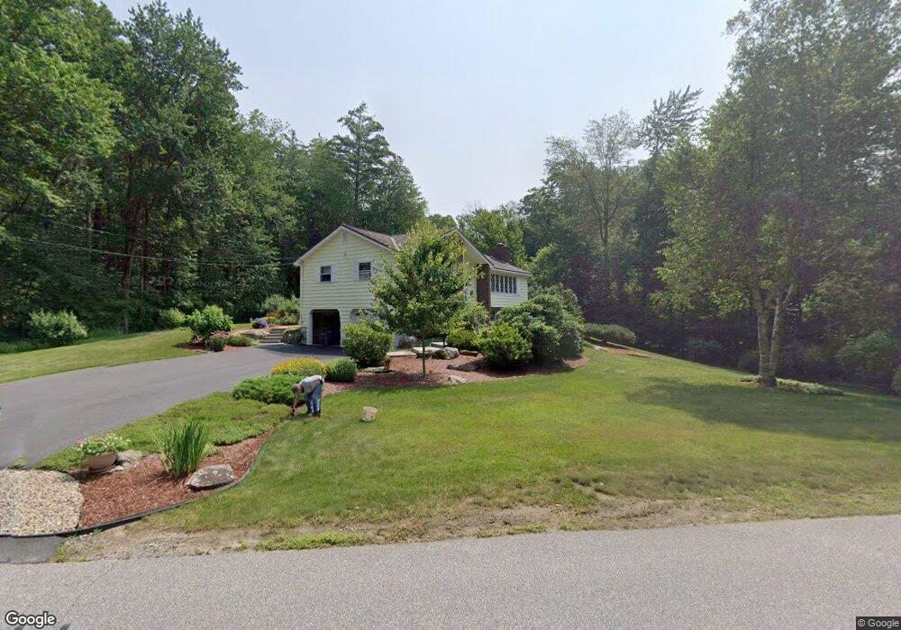 5 Berry Hill Rd, Hooksett, NH 03106 - photo 1