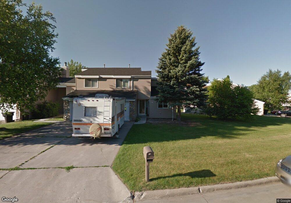 14 Vail Cir, Grand Forks, ND 58201 - photo 1