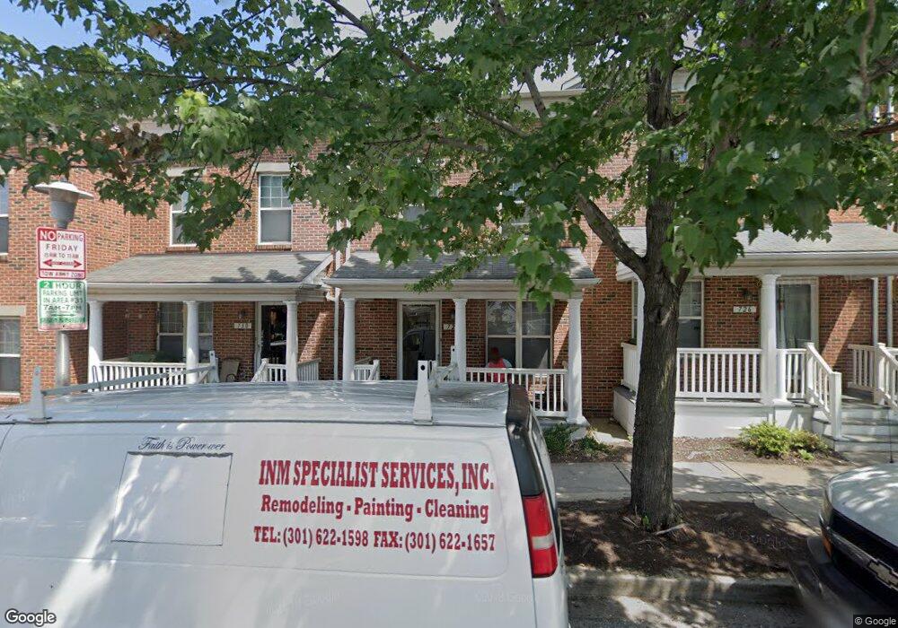 730 Vine St, Baltimore, MD 21201 - photo 1