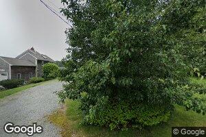 76 Stoneledge Rd, South Dartmouth, MA 02748