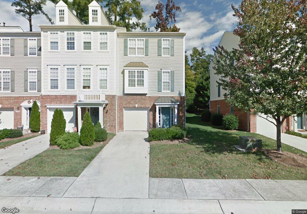 5520 Red Robin Rd, Raleigh, NC 27613 - photo 1