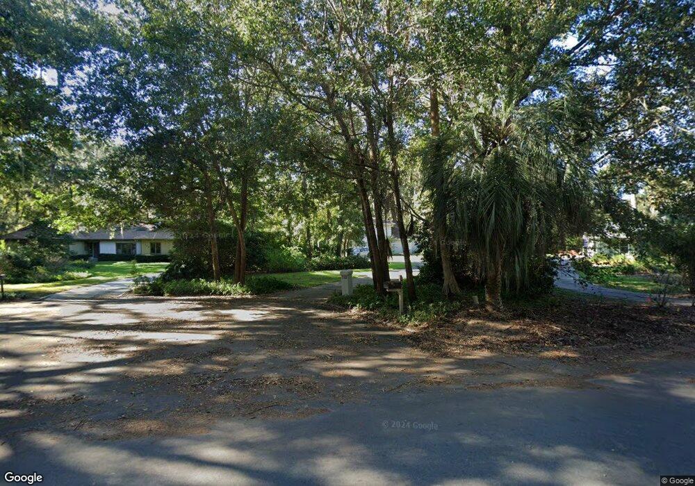 112 Dunbarton Dr, Saint Simons Island, GA 31522 - photo 1