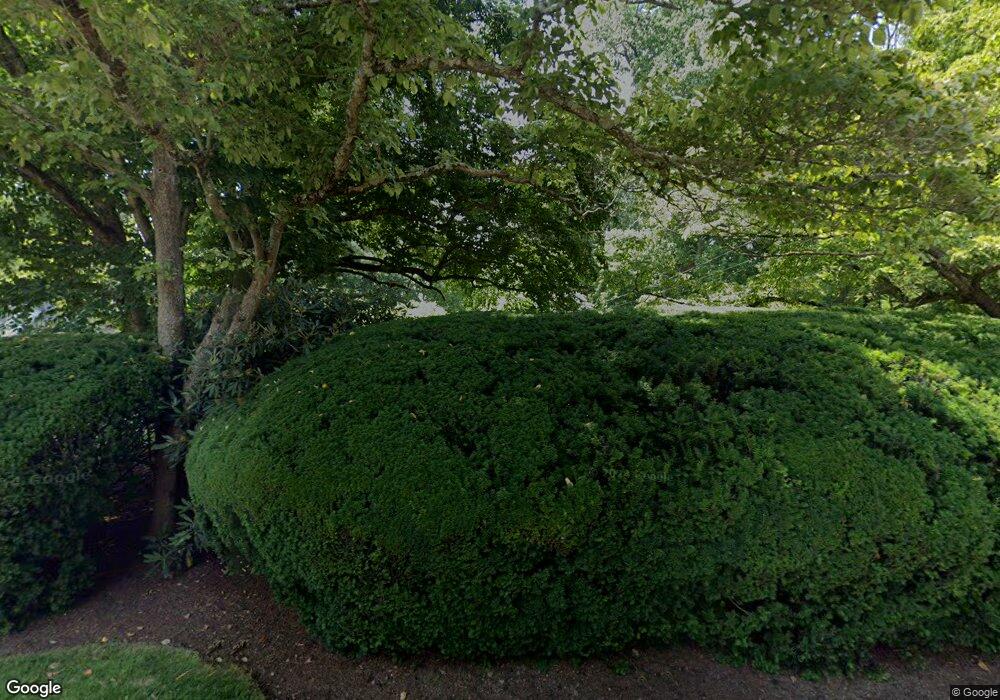 78 Sanford Ln, Stamford, CT 06905 - photo 1