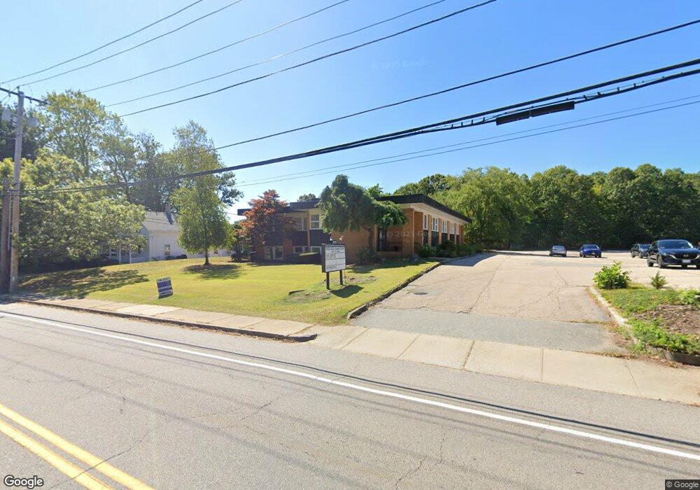 200 Toll Gate Rd unit 103, Warwick, RI 02886 - photo 1