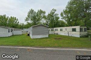 35 Suzanne Dr, Smithton, IL 62285