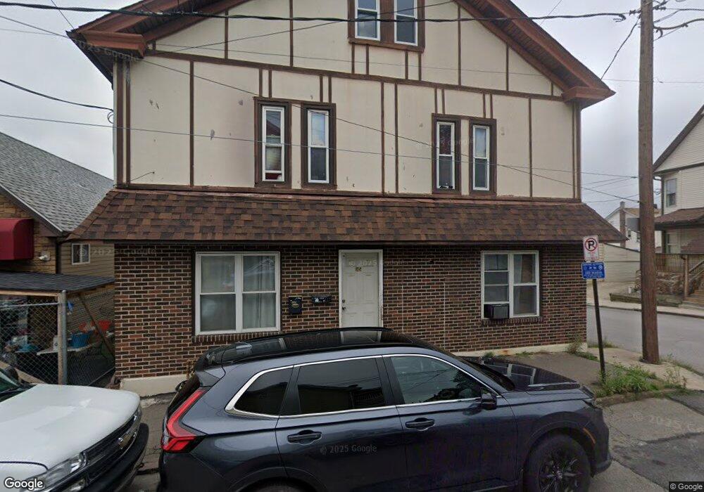 145 E Chestnut St, Hazleton, PA 18201 - photo 1