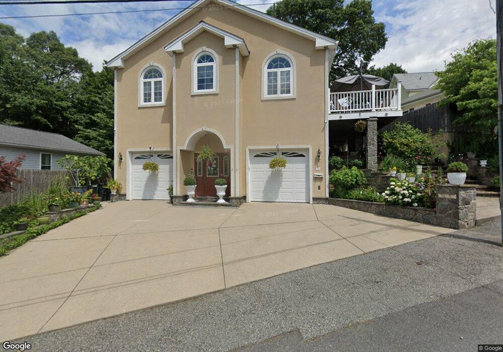 26 Fairview Ave, Cumberland, RI 02864 - photo 1