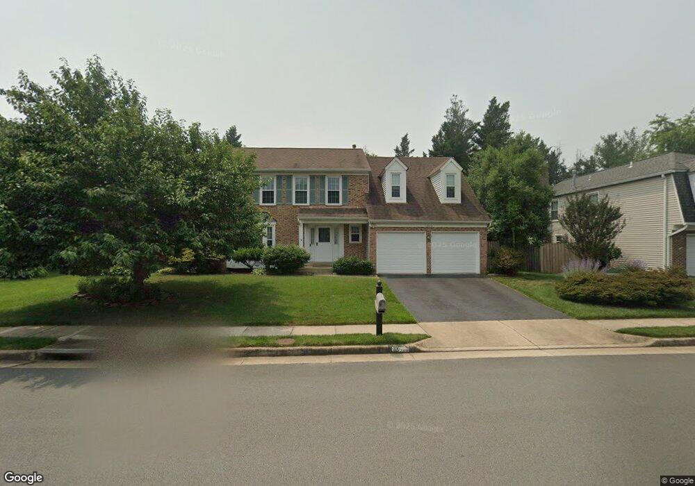 13573 Smallwood Ln, Chantilly, VA 20151 - photo 1