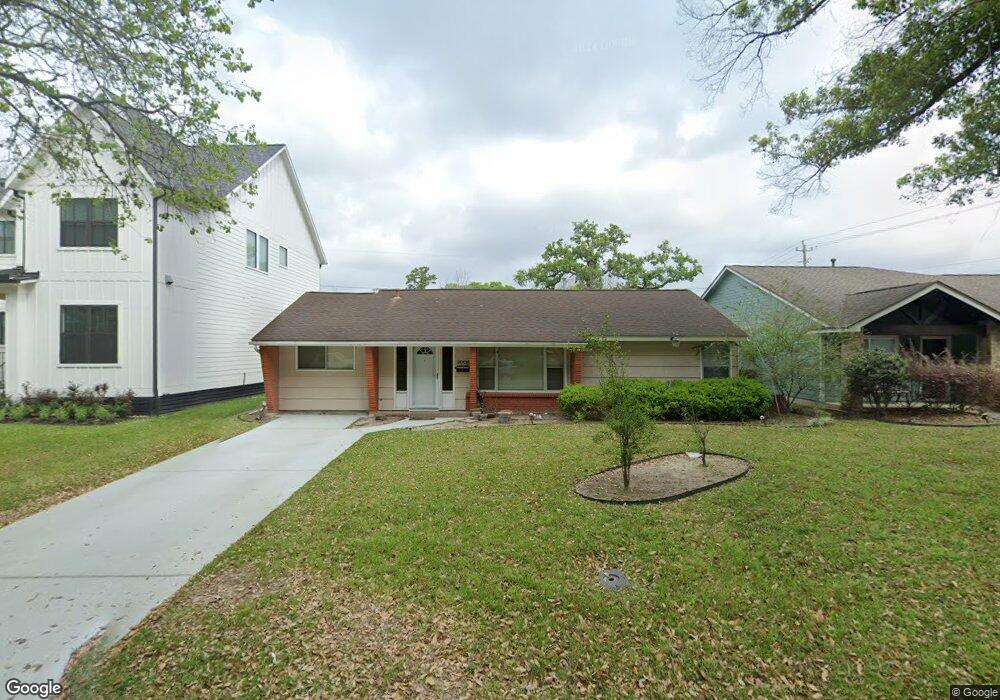 2006 Chippendale Rd, Houston, TX 77018 - photo 1