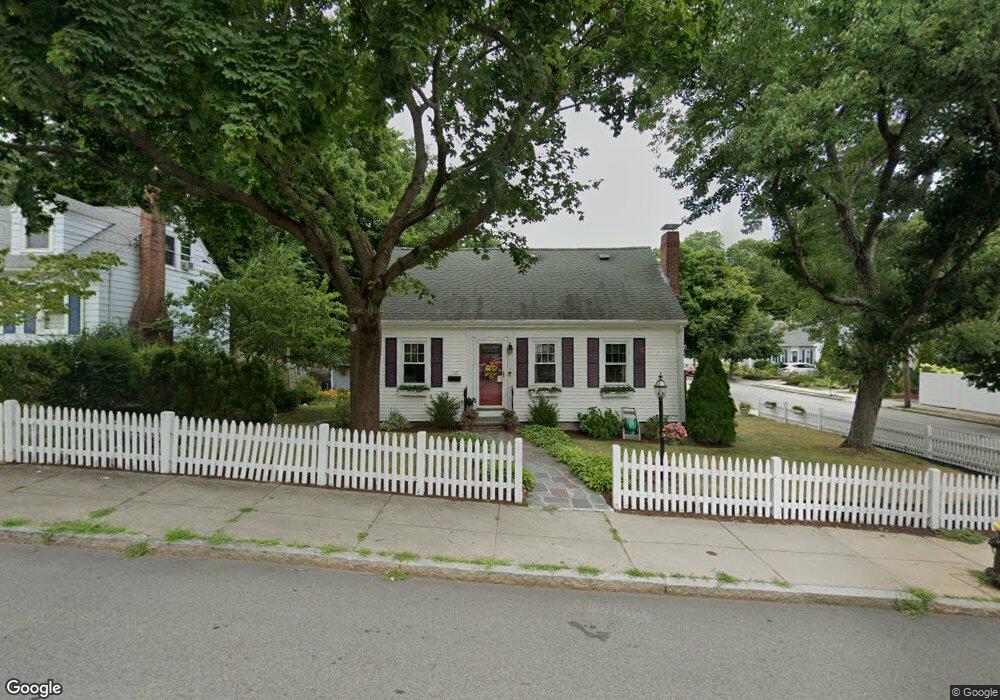 145 Stimson St, West Roxbury, MA 02132 - photo 1