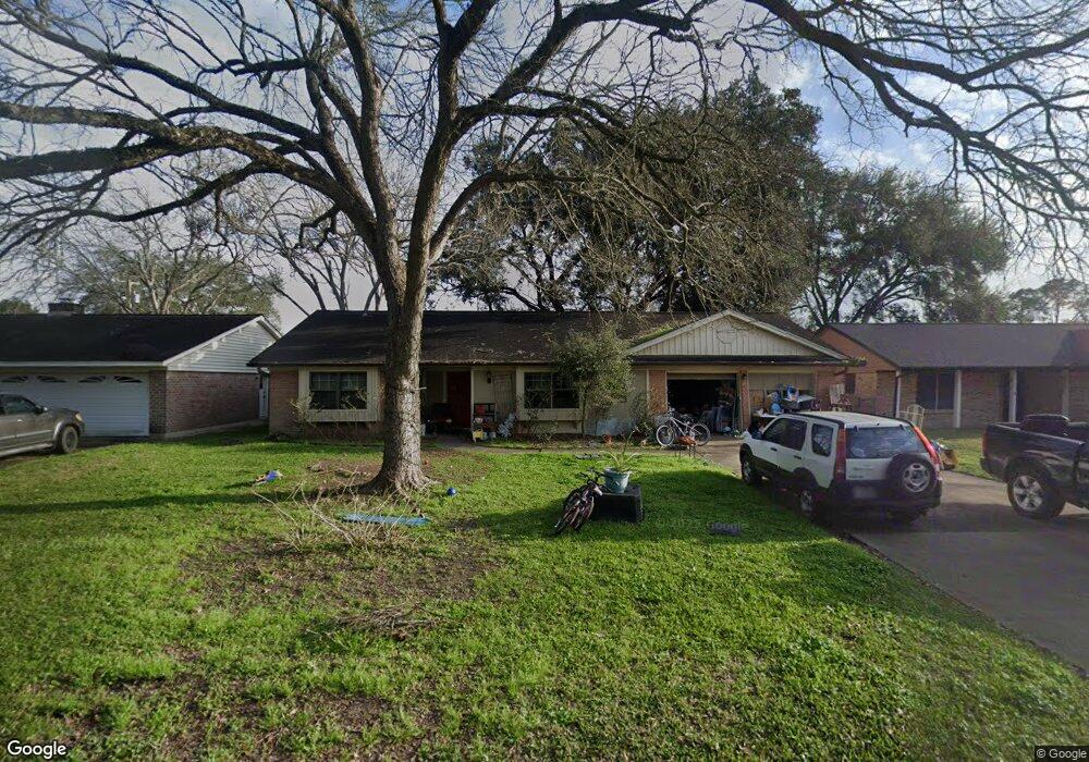 324 Hurstgreen Ln, Alvin, TX 77511 - photo 1
