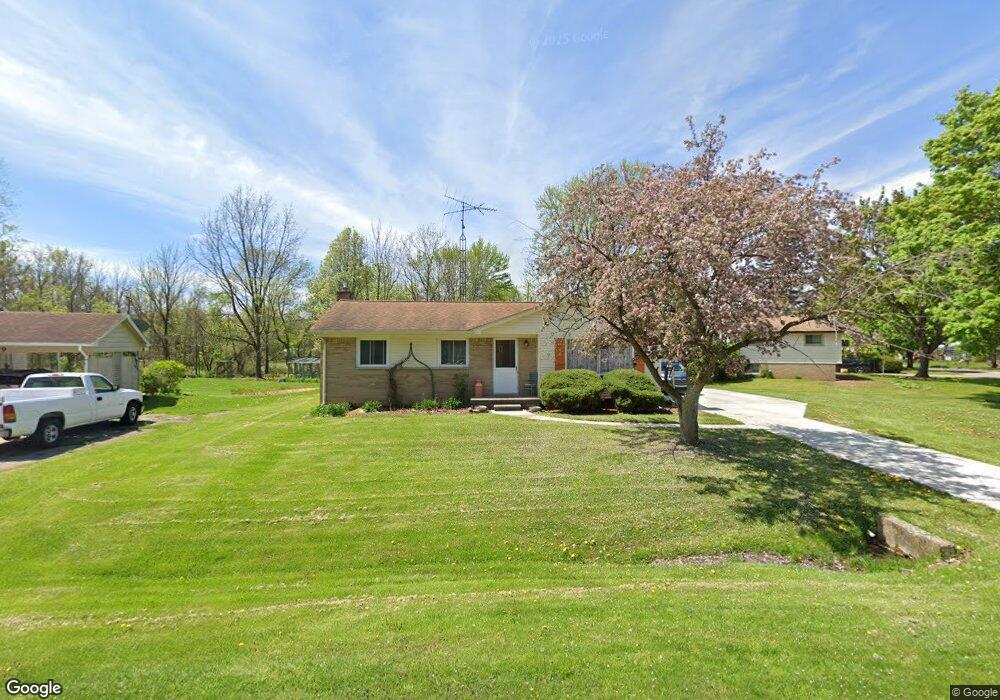 5385 Elmsford Dr, Flint, MI 48532 - photo 1