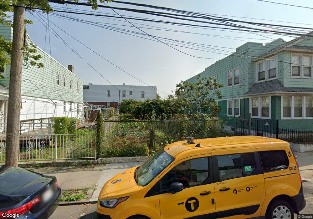 95-05 102nd St unit 2400, Ozone Park, NY 11416 - photo 1