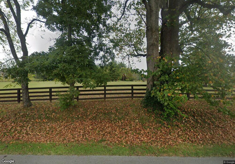 9601 Thixton Ln, Louisville, KY 40291 - photo 1