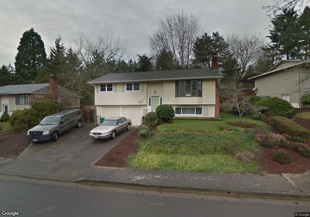 8115 SW Strowbridge Ct, Beaverton, OR 97008 - photo 1