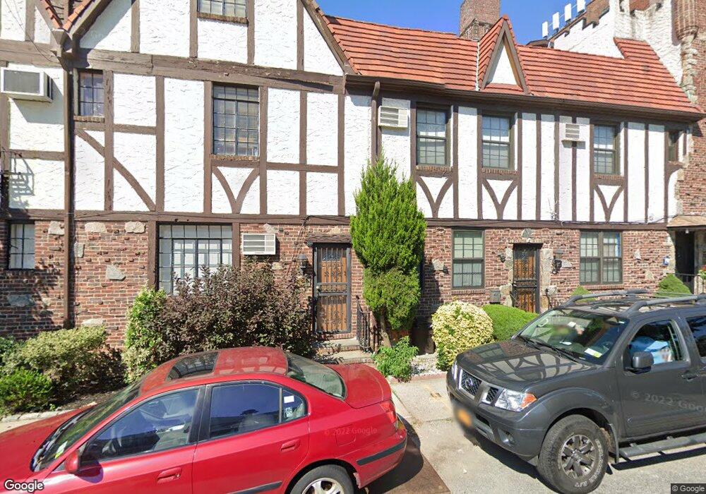 3622 190th St, Flushing, NY 11358 - photo 1