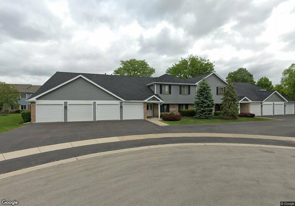 1515 Harbour Ct unit 2B, Schaumburg, IL 60193 - photo 1