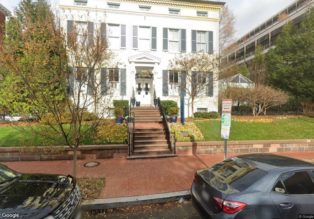 1925 F St NW, Washington, DC 20052 - photo 1