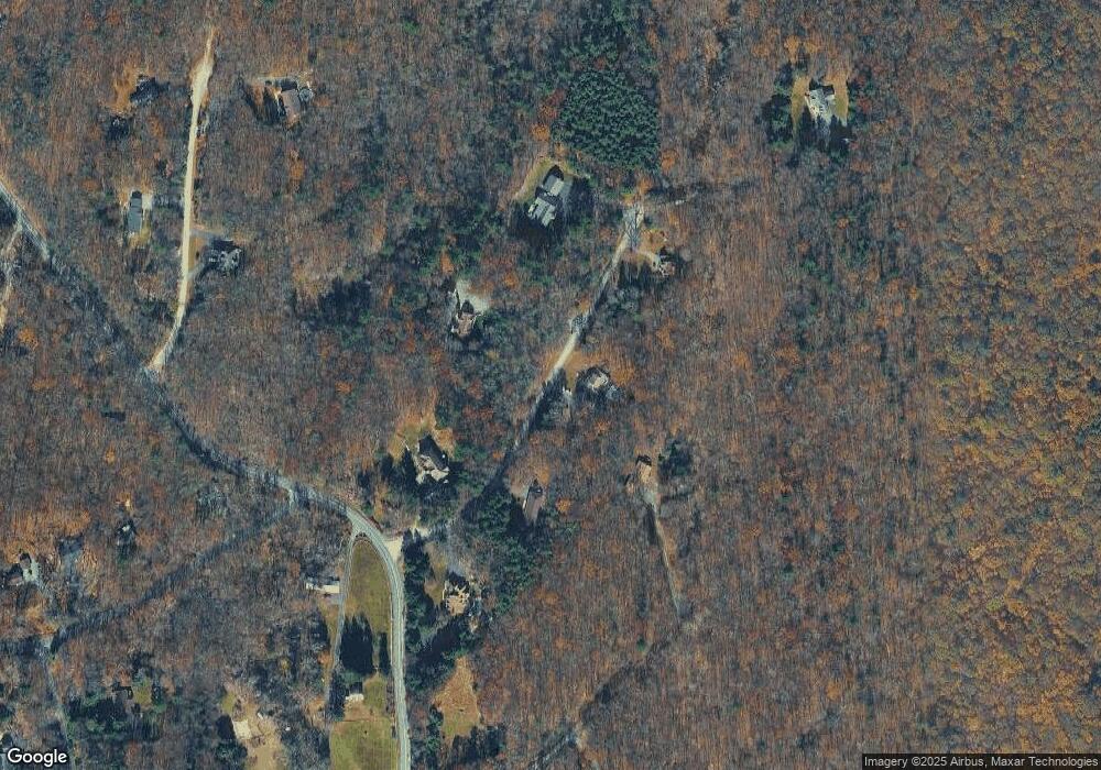 10 Swale Brook Ln, Milford, PA 18337 - photo 1