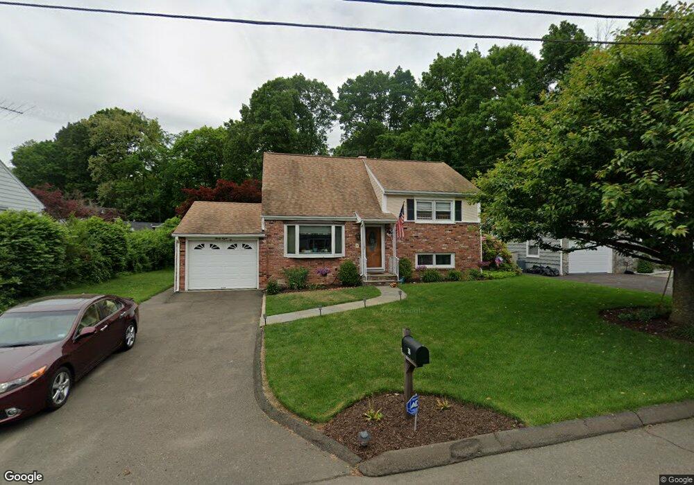38 Halock Dr, Greenwich, CT 06831 - photo 1