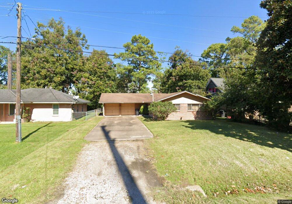 3619 Weaver Rd, Houston, TX 77093 - photo 1