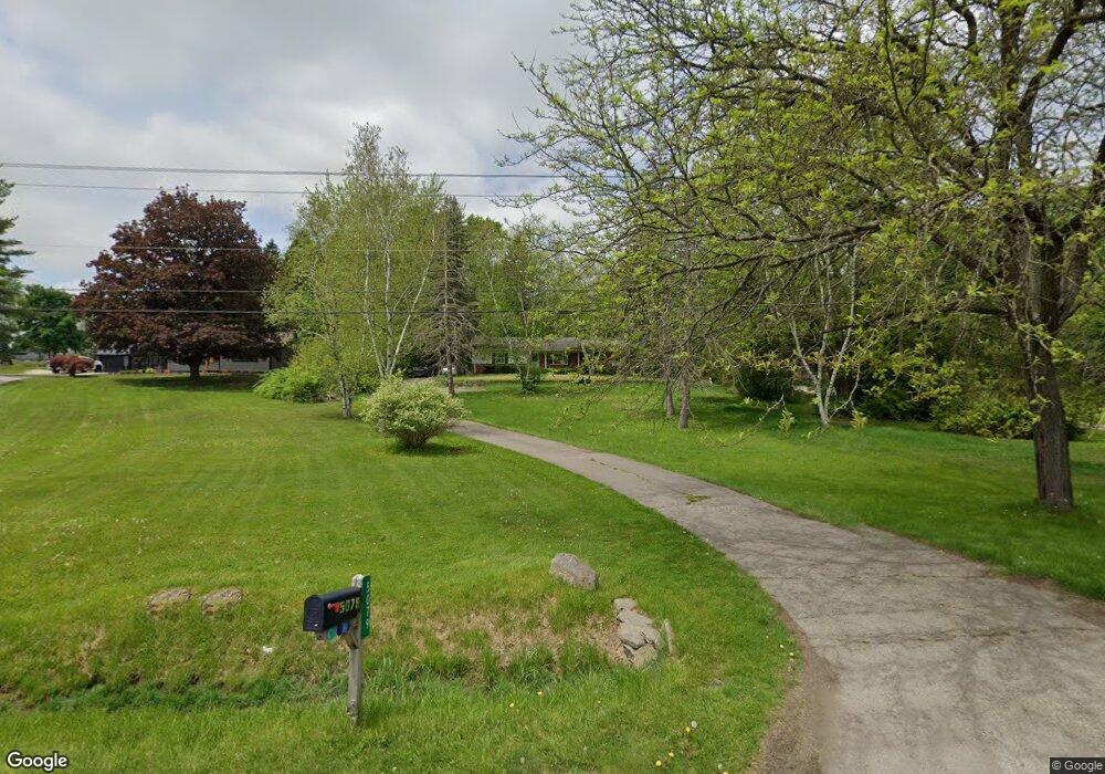 5079 N Seymour Rd, Flushing, MI 48433 - photo 1