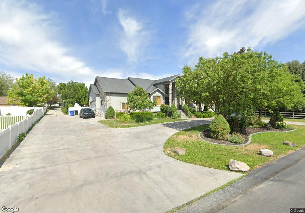 8966 S 3020 W, West Jordan, UT 84088 - photo 1