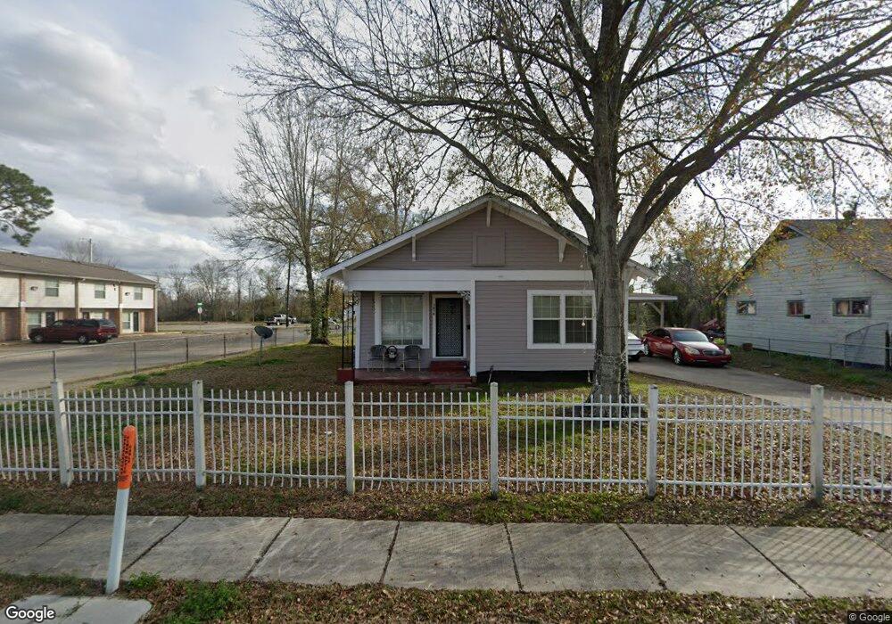 1618 Pine St, Lake Charles, LA 70601 - photo 1
