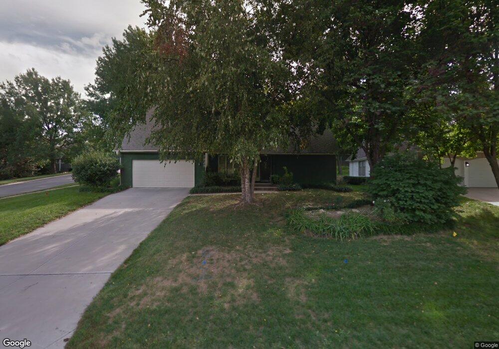 7825 Rene St, Shawnee, KS 66216 - photo 1