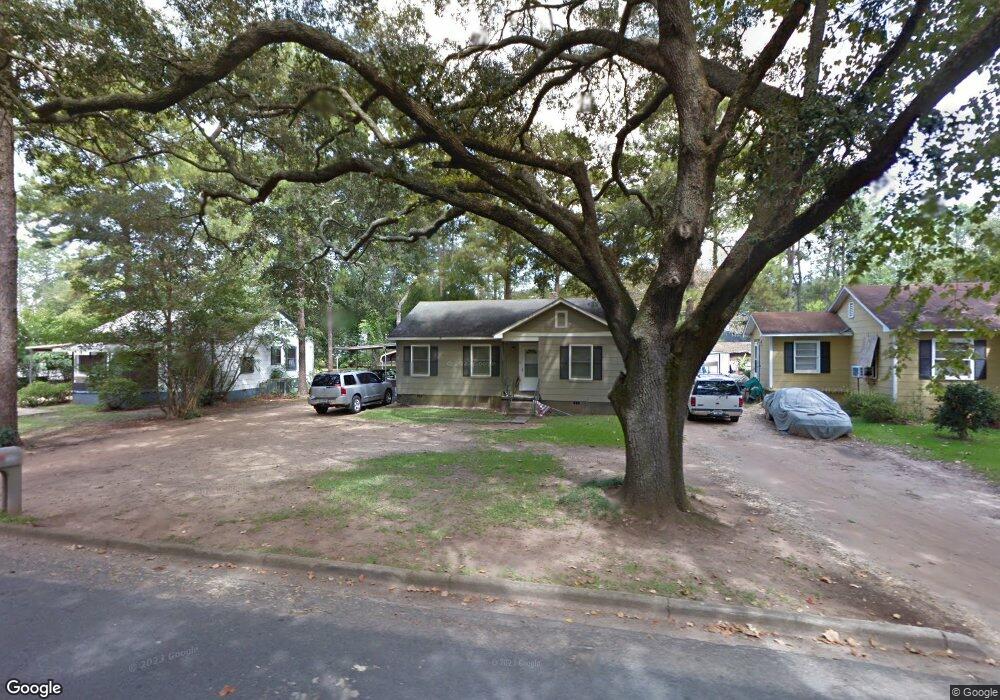 1415 Edgerly Ave, Albany, GA 31707 - photo 1