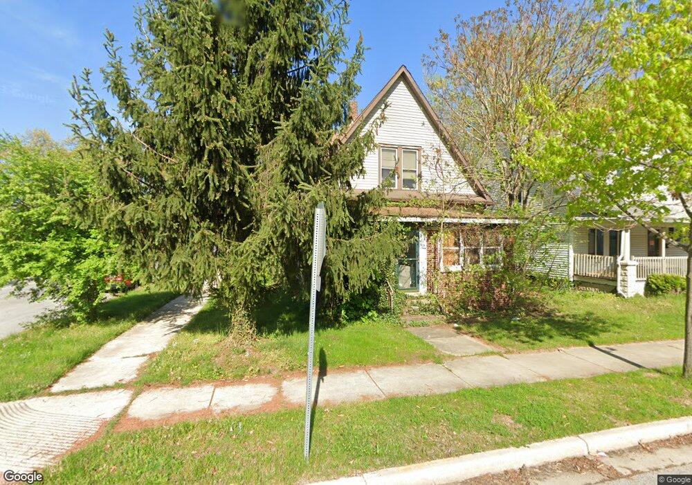 933 Princeton St, Elkhart, IN 46516 - photo 1