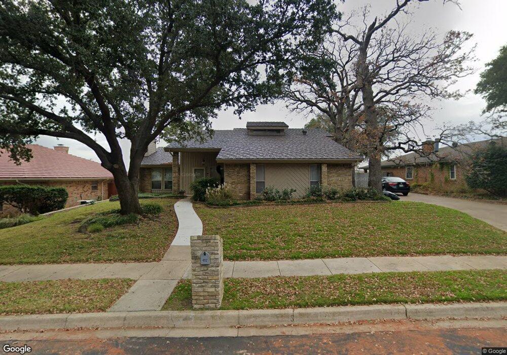 412 Blue Jay Ct, Bedford, TX 76021 - photo 1