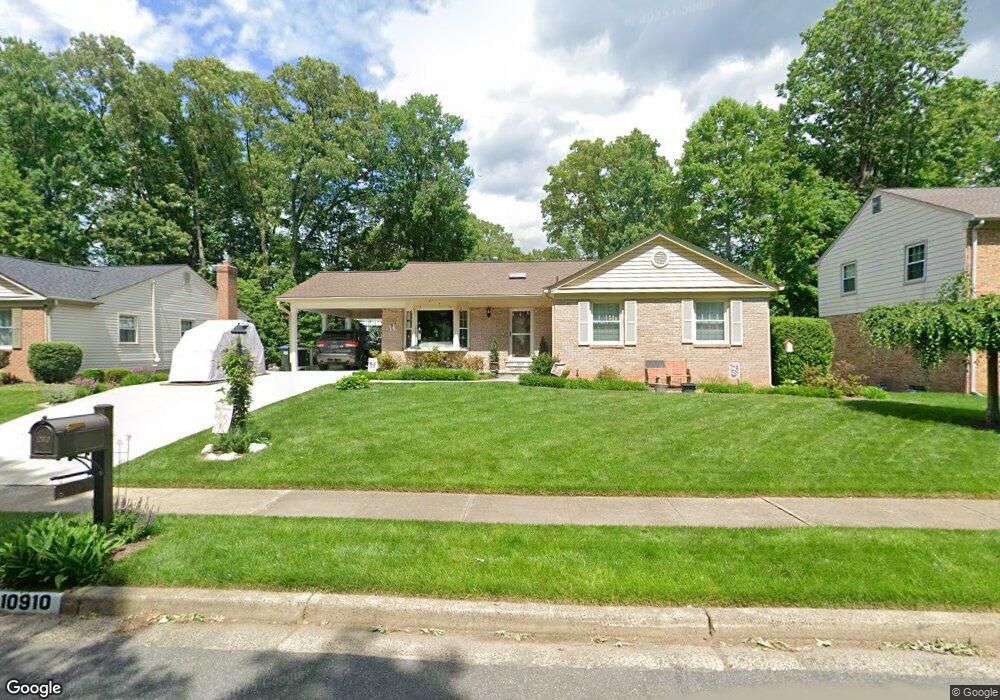 10910 Spurlock Ct, Fairfax, VA 22032 - photo 1