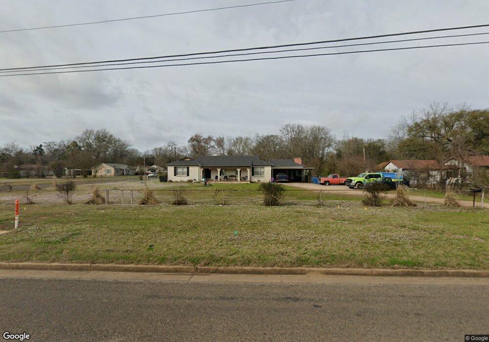 3211 S Henderson Blvd, Kilgore, TX 75662 - photo 1