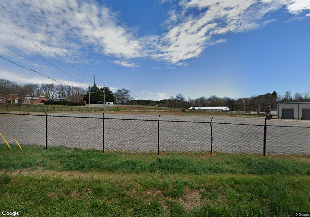 138 Jennings Rd, Statesville, NC 28625 - photo 1