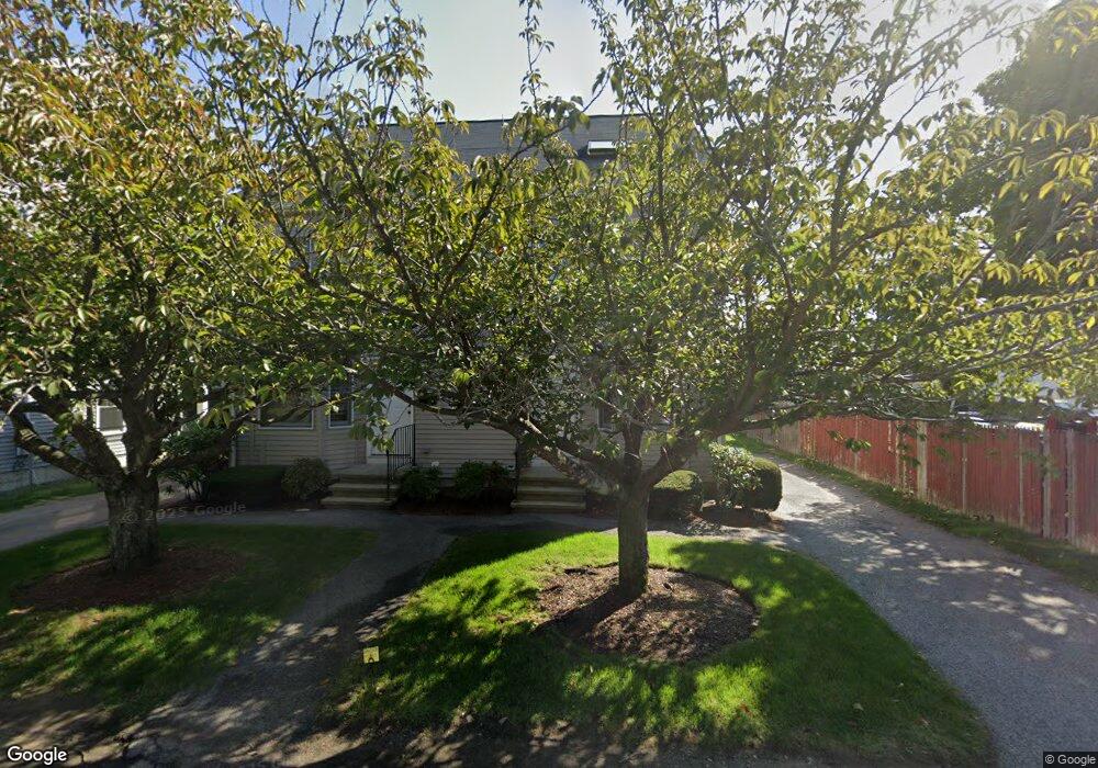 9 School Ave unit 11, Waltham, MA 02453 - photo 1