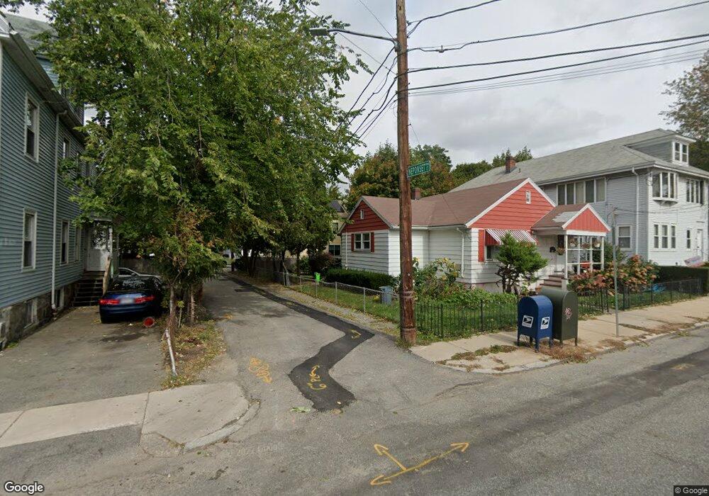 7 Neponset Ct, Roslindale, MA 02131 - photo 1