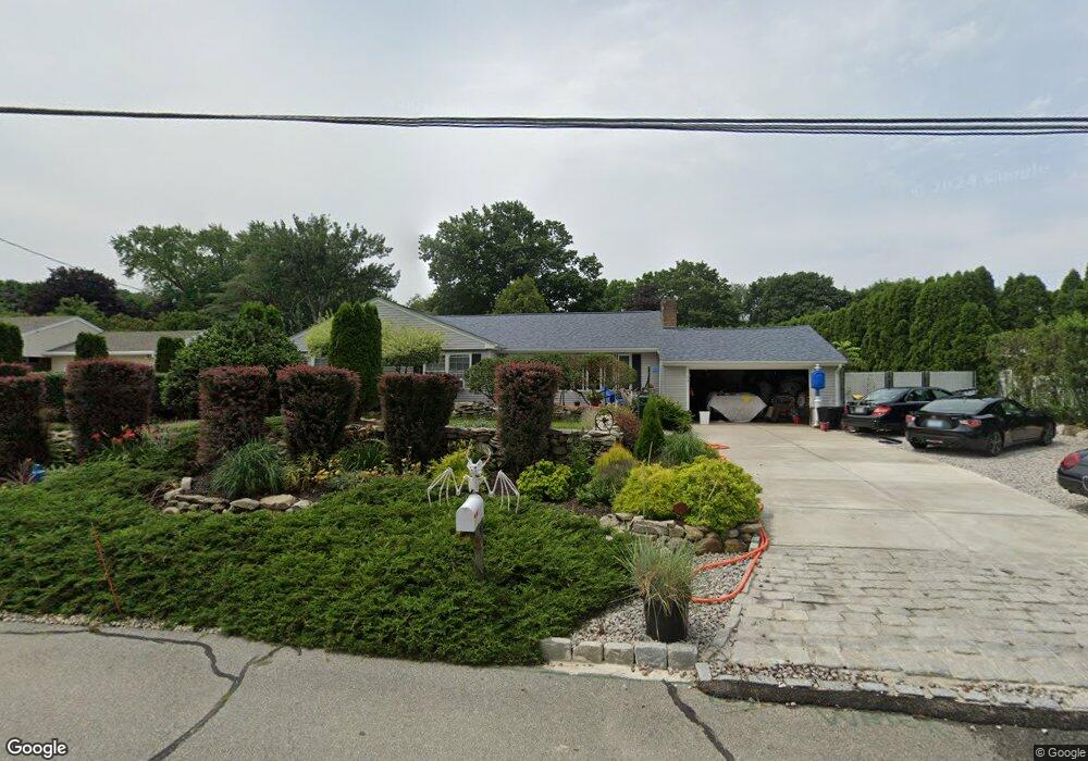 14 Sprague St, Greenville, RI 02828 - photo 1