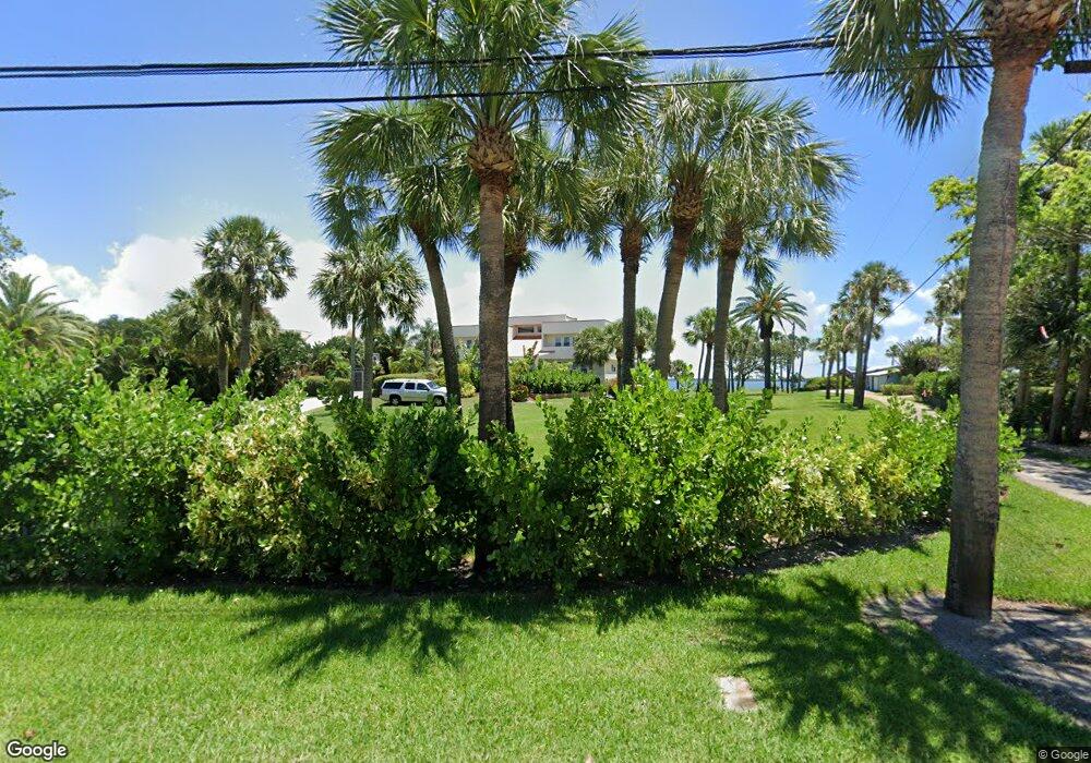 92 N Sewalls Point Rd, Stuart, FL 34996 - photo 1